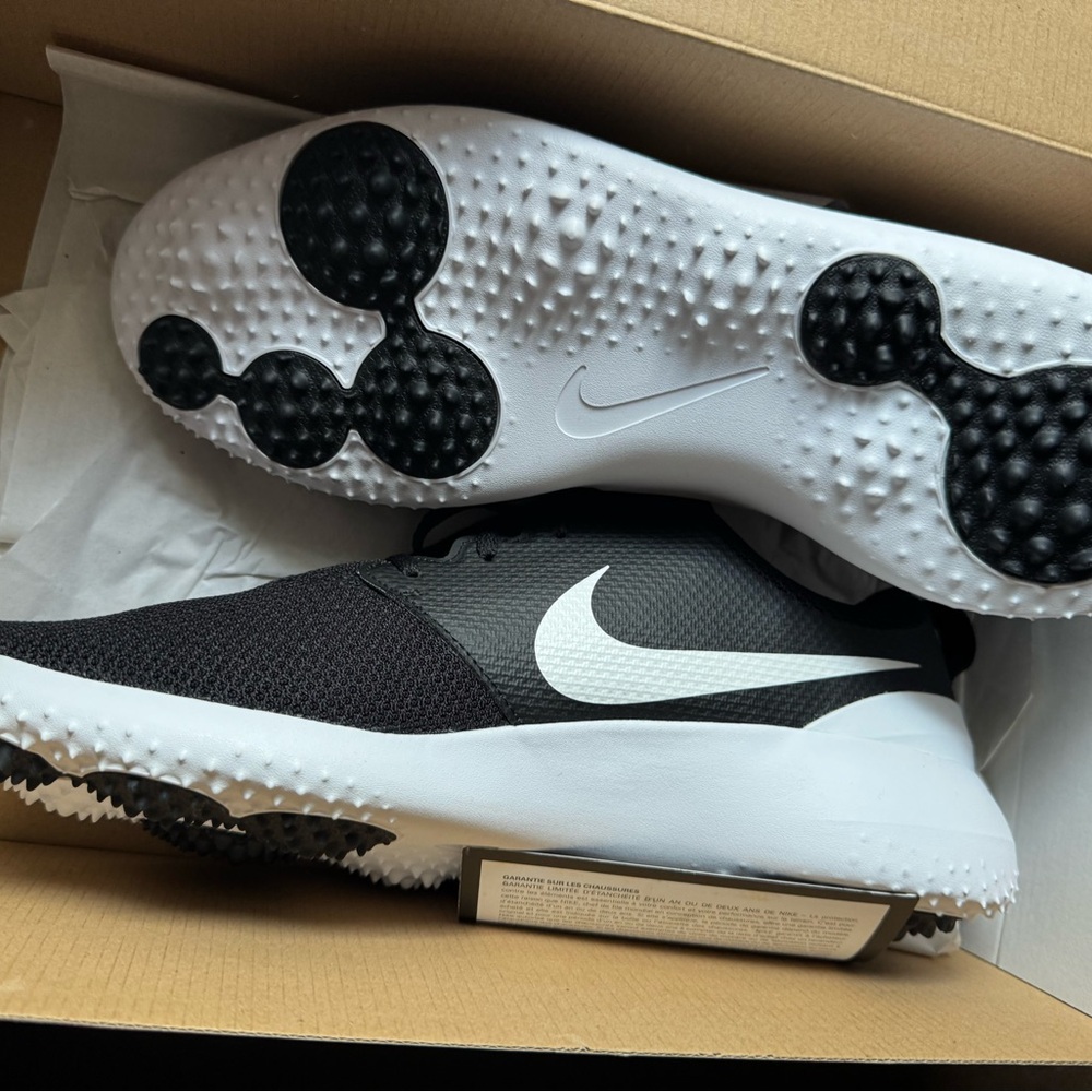 Nike Roshe G Golf shoes